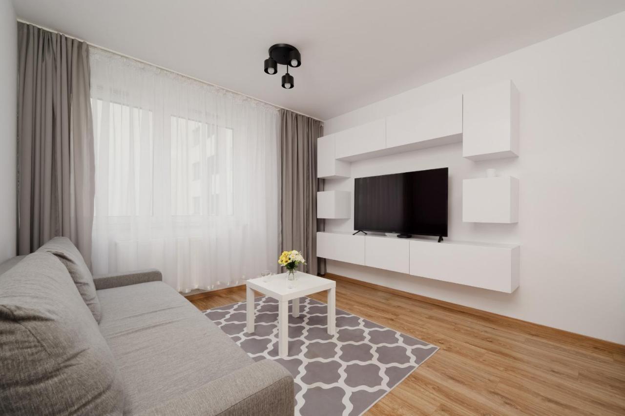 Comfy Legnicka By Renters * Вроцлав